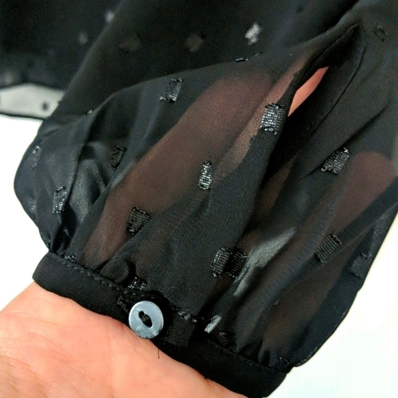 Old Navy Cold Shoulder Flowy Babydoll Top Black Small - Picture 9 of 12